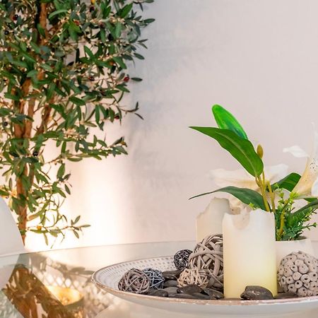 Michael'S Seaside Homely Apartment In Varkiza Ngoại thất bức ảnh